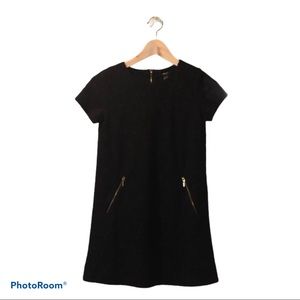 (LAST CHANCE) FOREVER 21 • Black Lace Dress